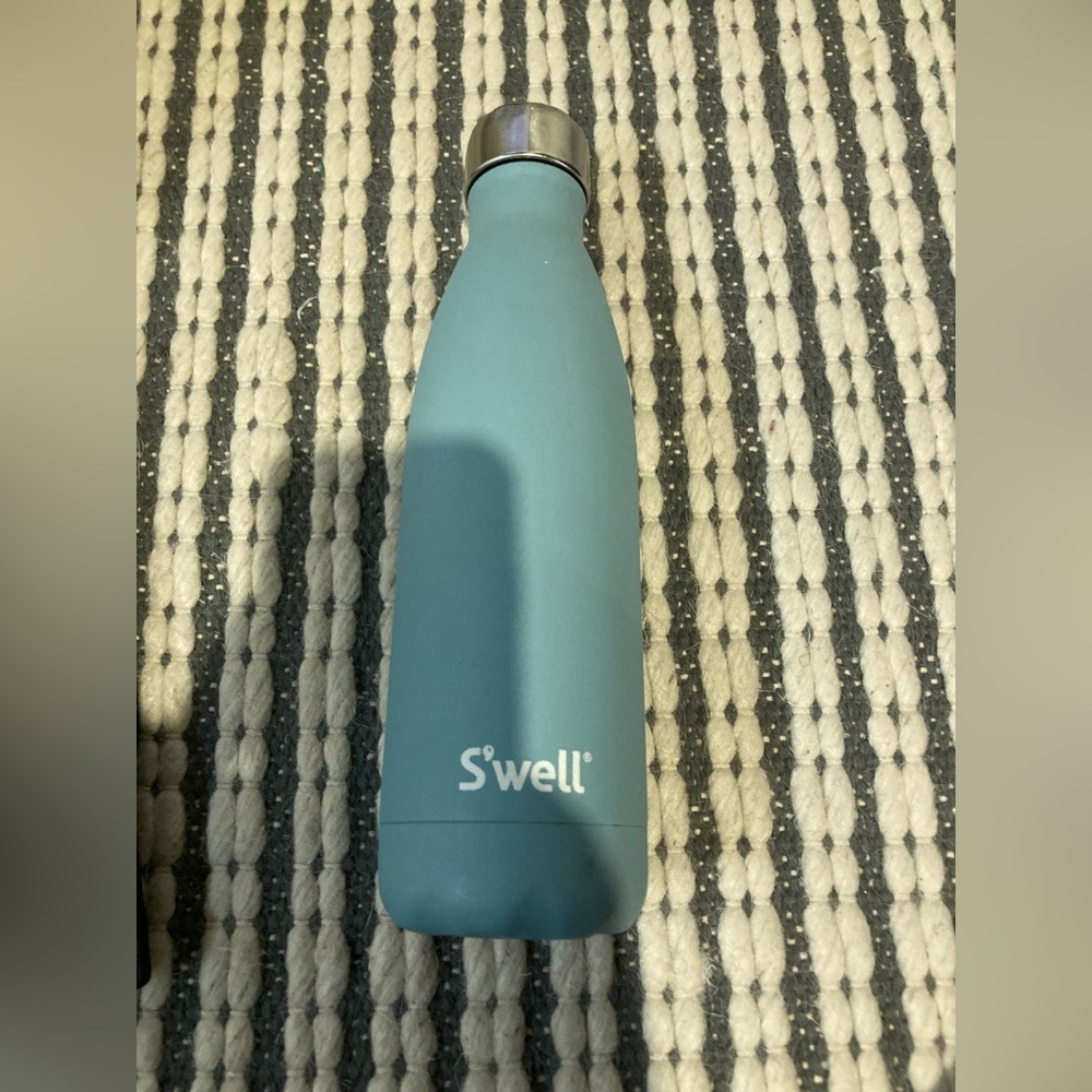 S'well swell water bottle thermos Stone Collection light eggshell blue insulated